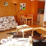 Sources 4109 By Interhome Ovronnaz